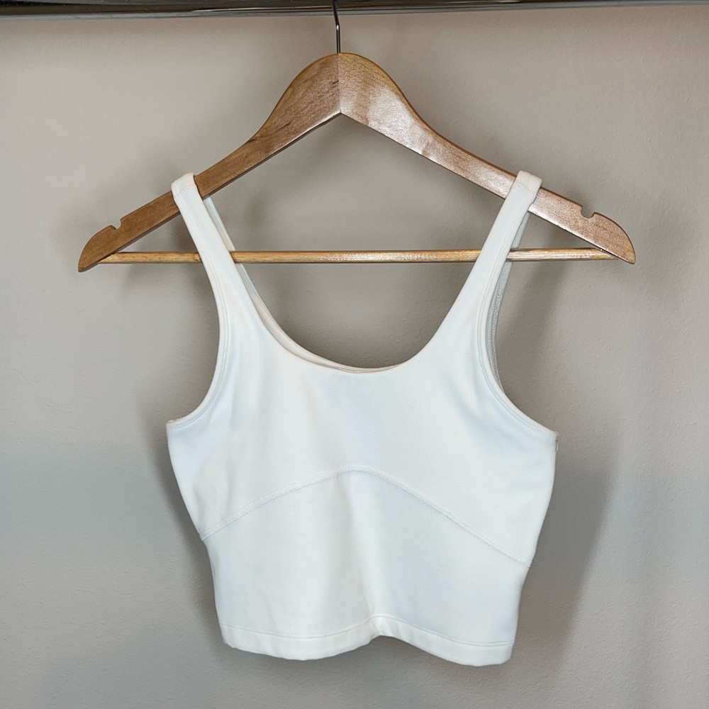 Aritzia TNaction TnaBUTTER™ Mini Sports Tank with removable cups size XS